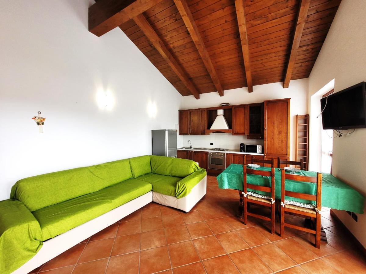 Apartament Casa Nicca Oleggio Zewnętrze zdjęcie