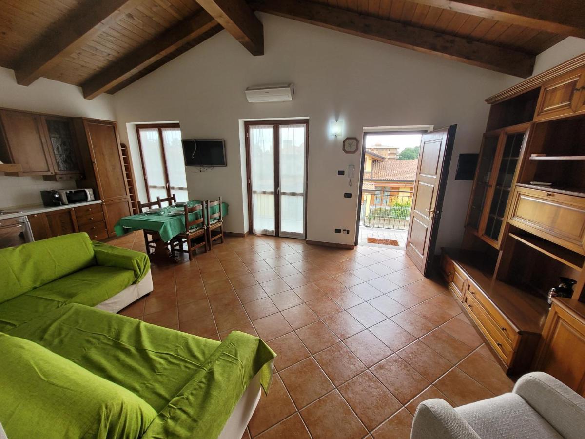 Apartament Casa Nicca Oleggio Zewnętrze zdjęcie